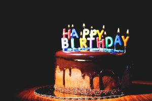 How to wish a friend a happy birthday