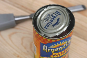 How to open a tin can without an opener