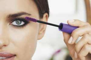How to color mascara