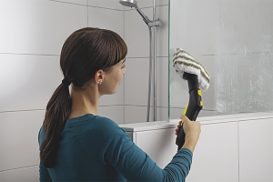 How to wash a shower cabin from limescale