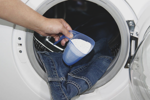 How to wash jeans in a washing machine