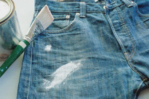 How to remove dried paint from clothes