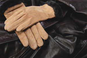 How to Clean Suede Gloves