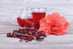 Comment infuser du thé à l'hibiscus