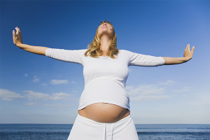 Why pregnant women should not raise their hands up