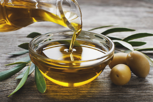 The benefits and harms of olive oil