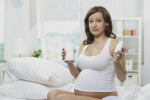 Lidové léky na pálení žáhy během těhotenství