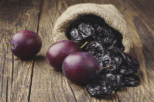 Useful properties and contraindications of prunes