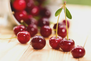 Useful properties and contraindications of cherries