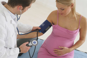 How to lower blood pressure during pregnancy