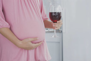 Červené víno během těhotenství