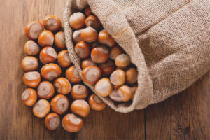 How to store hazelnuts