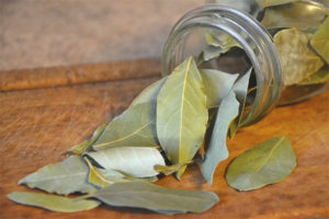 How to store bay leaf