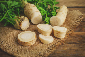 How to save parsley root for the winter