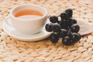 Té de chokeberry