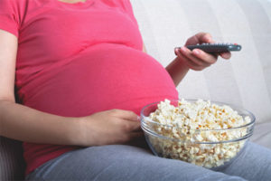 Bolehkah wanita hamil makan popcorn